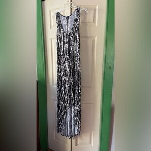 Wilson Black and White Maxi Dress